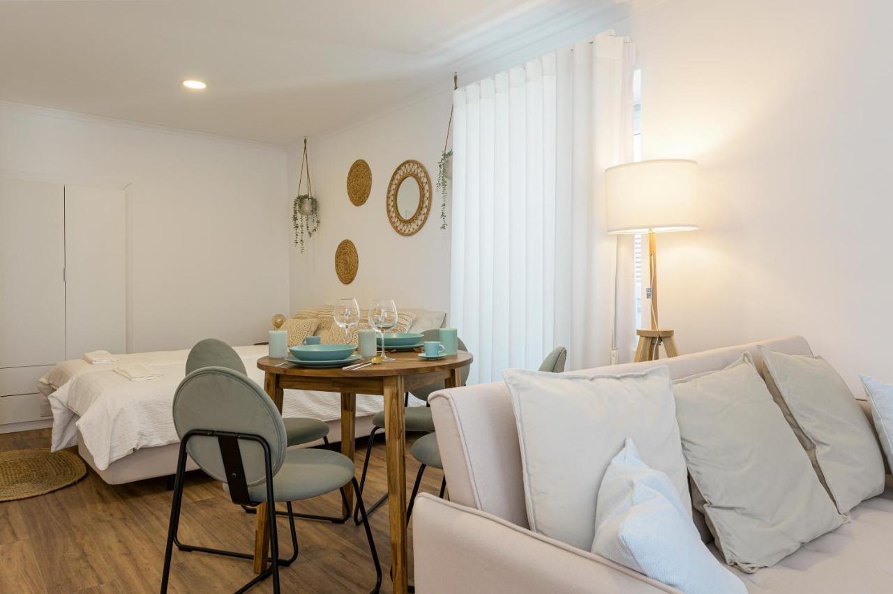 Chalet Marias - Parede Beach Apartments Экстерьер фото