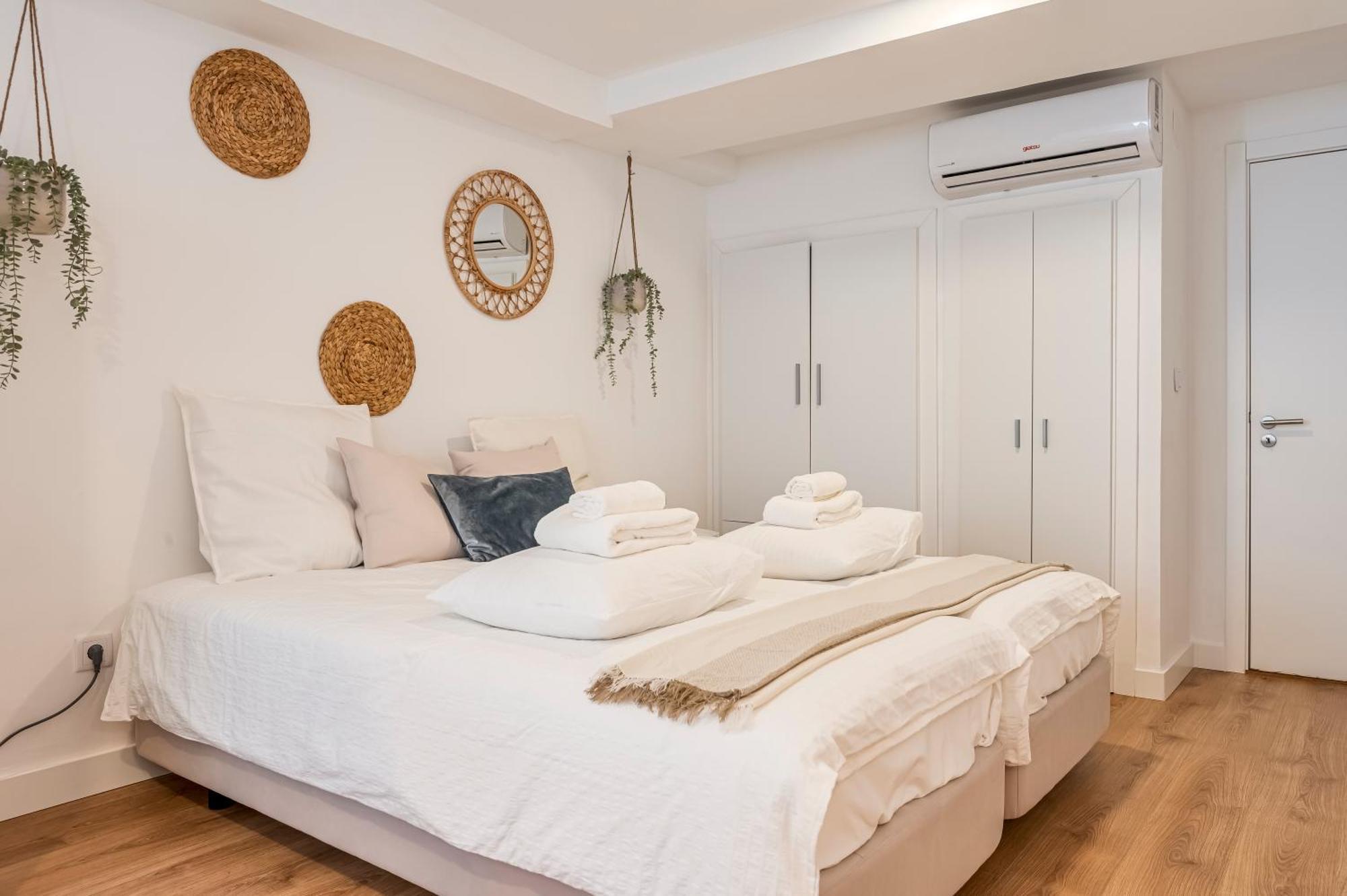 Chalet Marias - Parede Beach Apartments Экстерьер фото